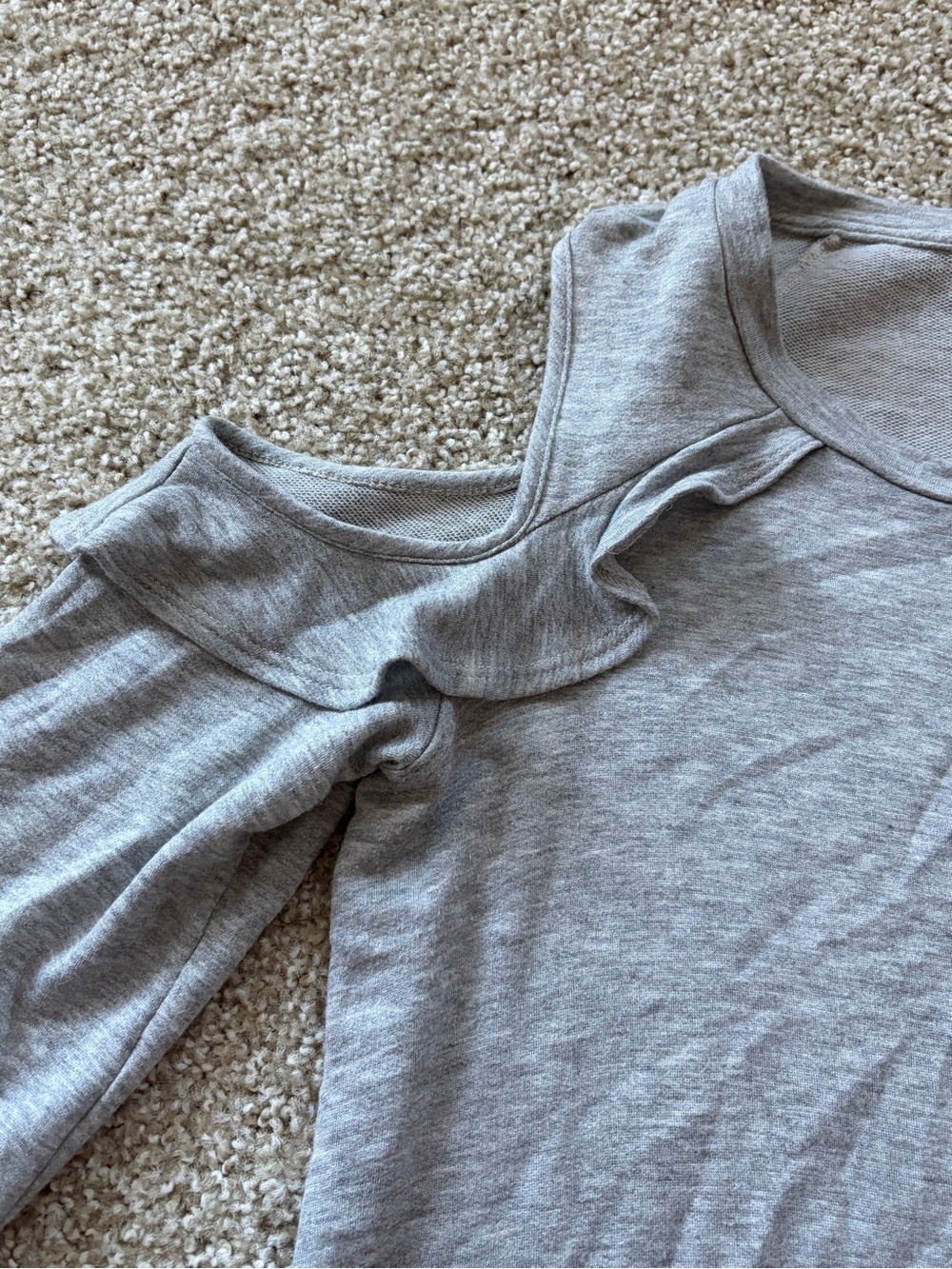 bobeau Gray Cold-Shoulder Ruffle Knit Top - Picture 7 of 10